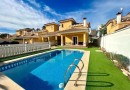 Orihuela Costa (Cabo Roig), Villa #CQ-UR-18903