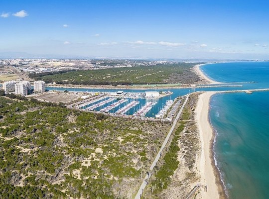 Apartments in Guardamar del Segura, 500 meters from the beach.