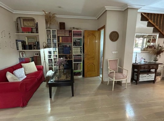 Los Montesinos, Villa #CQ-CB-66250
