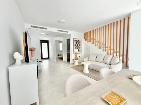 Cox (San Fernando), Townhouse #CQ-00-73274