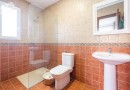 Fantastická vila na prodej se 4 ložnicemi v Benidormu.