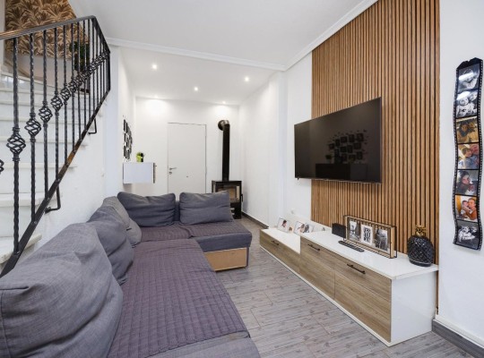 Guardamar del Segura (El Raso, Guardamar), Townhouse #CQ-MY-17926