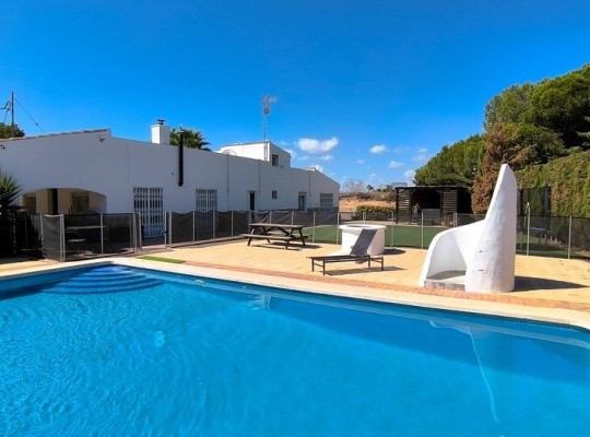 Benijofar, Finca #CQ-890