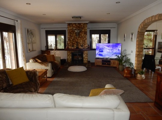 Bigastro, Finca #CQ-922