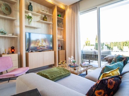 Las Colinas (Las Colinas Golf), Villa #CQ-BV-52313