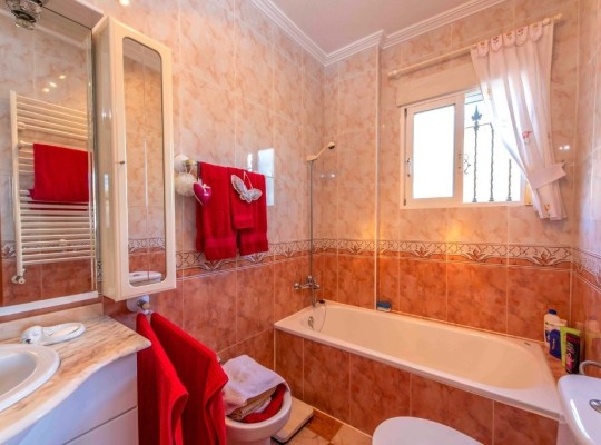 Villamartin, Villa #CQ-OC-34517