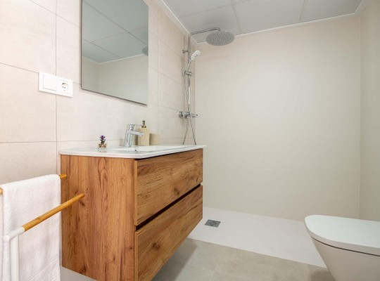 Cox (San Fernando), Bungalow #RD-N9359