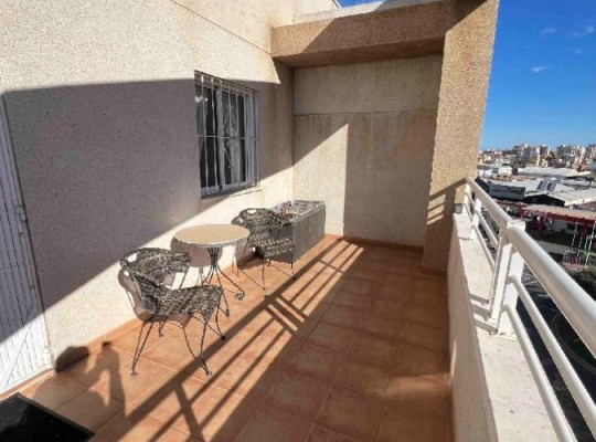 Apartmán s garáží a velkou terasou v centru, Torrevieja