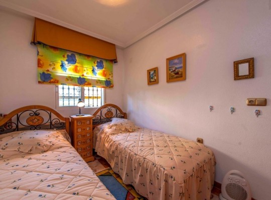 Villamartin, Villa #CQ-OC-34517