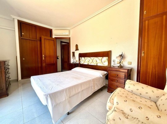 Orihuela Costa (La Zenia), Villa #CQ-UR-49645