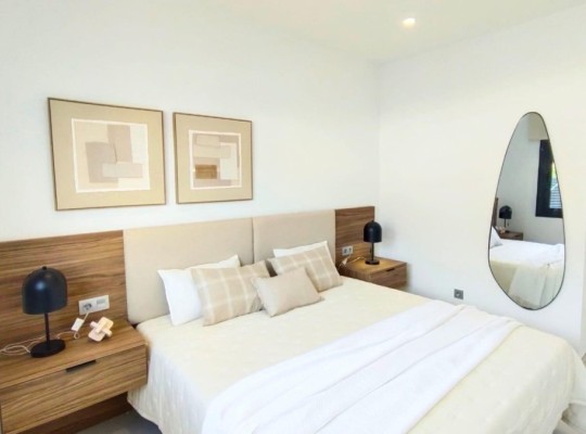 Pilar de La Horadada (Pinar De Campoverde), Villa #RD-N6422