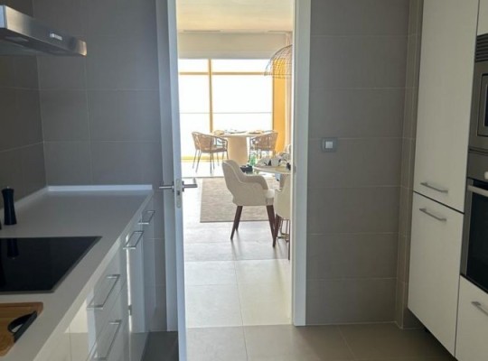 Luxury apartment in the most famous building in Benidorm - Intempo