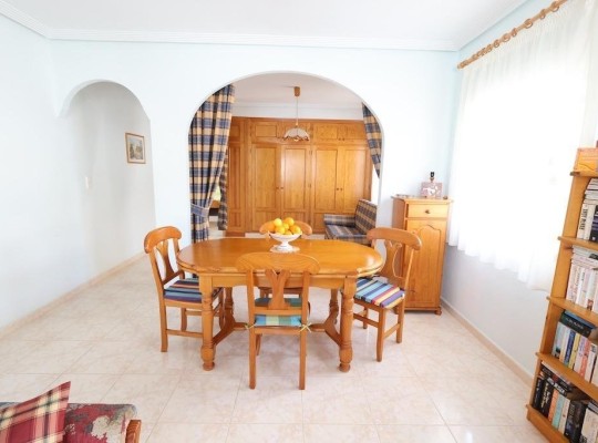 Orihuela (Urbanización Perla del Mar), Villa #CQ-JM-26201