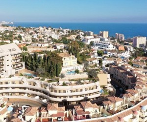 Byty v centru Fuengiroly s wellness, vyhřívaným bazénem a garáží 