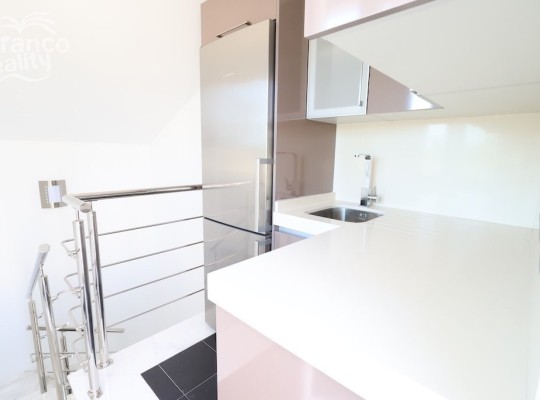 Vila s moderním zařízením v Cabo Roig