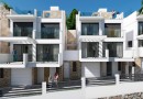 Exkluzivní řadové domy blízko pláže Buriana, Nerja