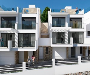 Exkluzivní řadové domy blízko pláže Buriana, Nerja