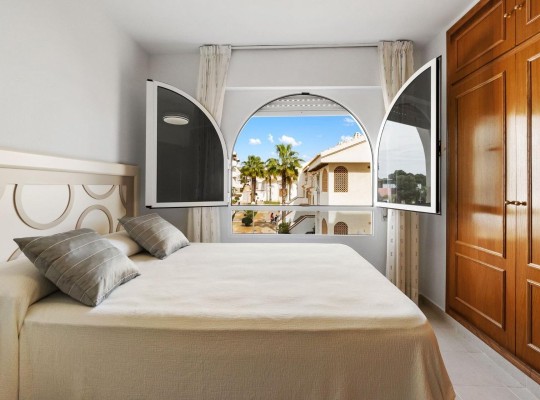 Orihuela Costa (Campoamor), Apartment #CQ-UR-83451