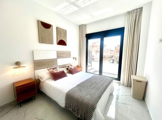 Torrevieja (La Siesta - El Salado - Torreta), Villa #CQ-PJ-37662