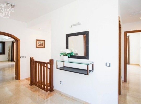 BEAUTIFUL HIGH QUALITY VILLA WITH VACATIONAL LICENSE IN A QUIET AREA IN PALMANOVA