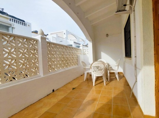 Torrevieja (Los altos), Villa #CQ-JM-37130