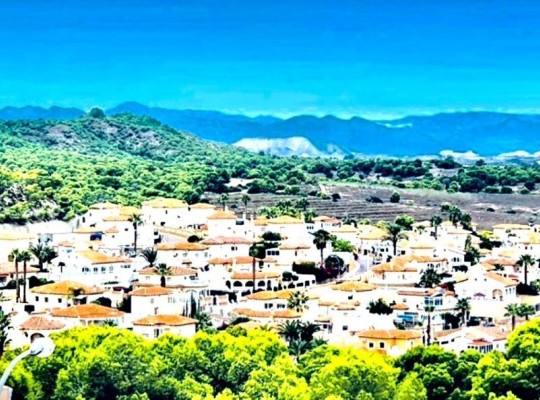 San Miguel de Salinas (san miguel), Villa #CQ-GL-66255