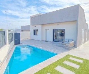 Pilar de La Horadada (Pinar De Campoverde), Villa #RD-N6422