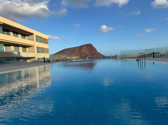 Luxusní Penthouse v La Tejita, 1.linie u pláže – Los Abrigos, Granadilla de Abona