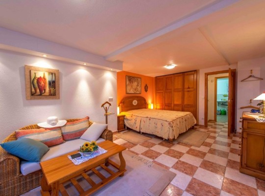 Villamartin, Villa #CQ-OC-34517