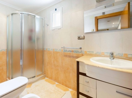 Torrevieja (Torrevieja Centro), Apartment #CQ-KB-42173