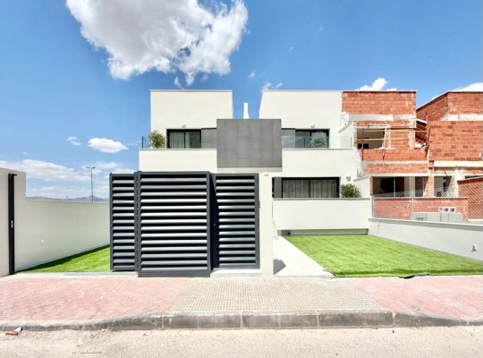 Cox (San Fernando), Townhouse #CQ-00-73274