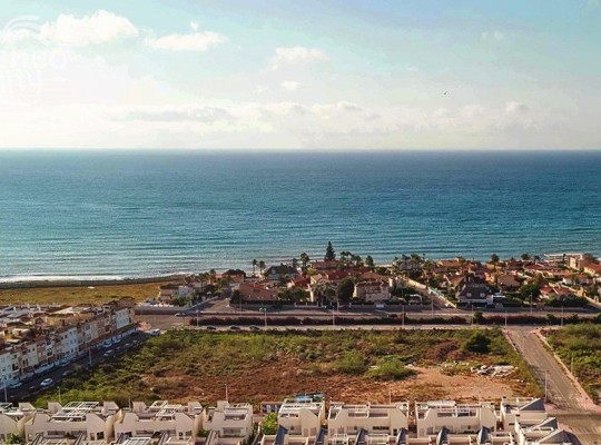 Luxury apartment complex just 250 meters from Laveleta beach, Torrevieja