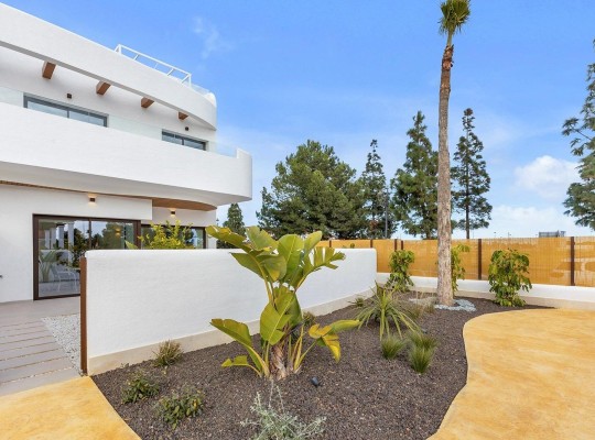 Los Alcazares (La Serena Golf), Bungalow #RD-N9503