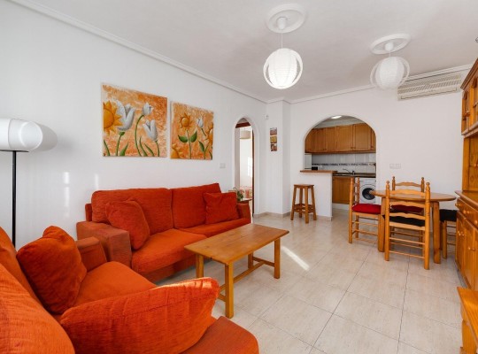 Torrevieja (Pueblo - Centro), Villa #CQ-TS-94930