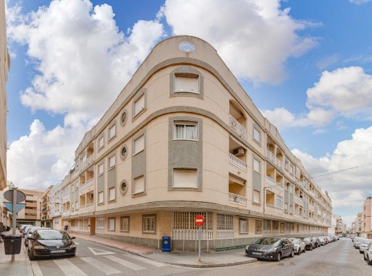 Torrevieja (Centro), Apartment #CQ-MY-37445