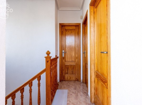 Los Altos, 
Villa   #ES-10129