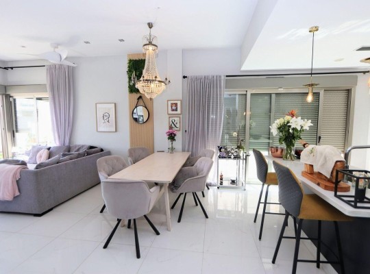 Orihuela Costa (Villamartin), Villa #CQ-TS-17932