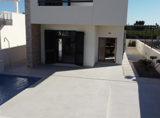 Daya Nueva (Centro), Villa #CQ-00-24204