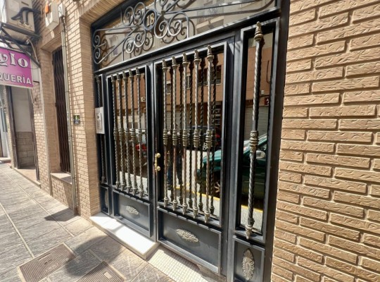 Orihuela (Zona Centro), Commercial #CQ-PJ-21984