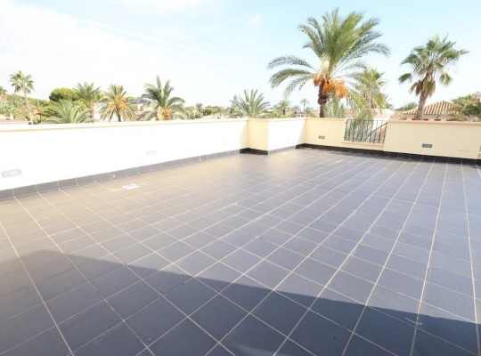 Vila s moderním zařízením v Cabo Roig