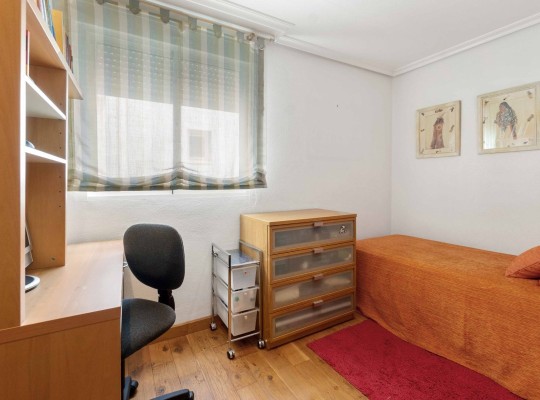 Torrevieja (Torrevieja Centro), Apartment #CQ-KB-42173