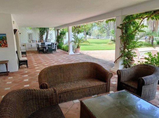 Guadalmina Baja (Costa del Sol), Villa - Detached #CM-R3859159