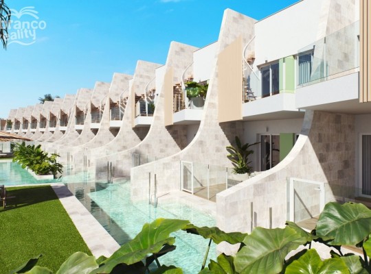 Apartments  in Pillar de La Horadada. 
