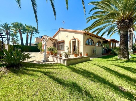 Orihuela Costa (Cabo Roig), Villa #CQ-UR-75497