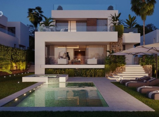 Marbella (Costa del Sol), Villa - Detached #CM-R4040488