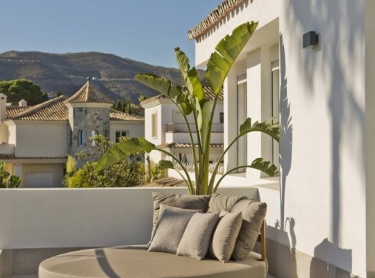 Nueva Andalucía (Costa del Sol), Villa - Detached #CM-R3918778