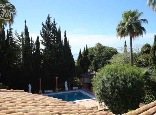 Marbella Golden Mile (Rocio de Nagüeles), Villa #IM-2808MLV