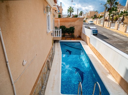 San Miguel de Salinas (Blue Lagoon), Villa #CQ-GL-35604