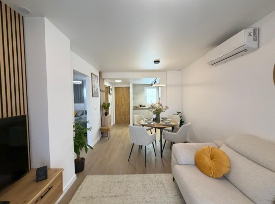 Kompletně zrekonstruovaný byt na prodej v Nueva Torrevieja, Torrevieja