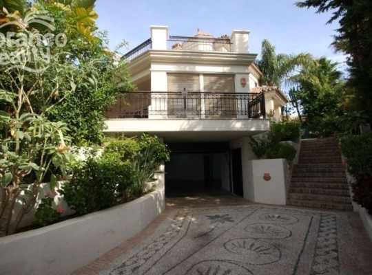 Las Chapas (Costa del Sol), Villa - Detached #CM-R2077613